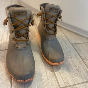 Sperry duck boots